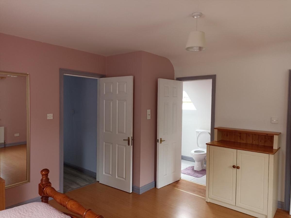 Foreen Lodge, Achill Island Apartment *